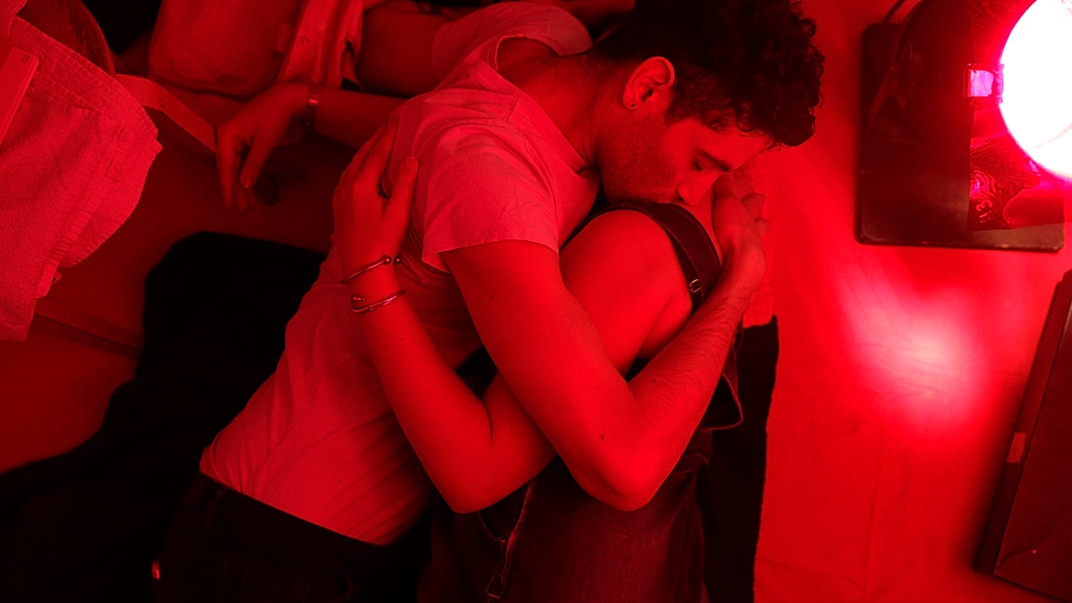 Cinsel sağlık vakfından pandemide güvenli sex rehberi