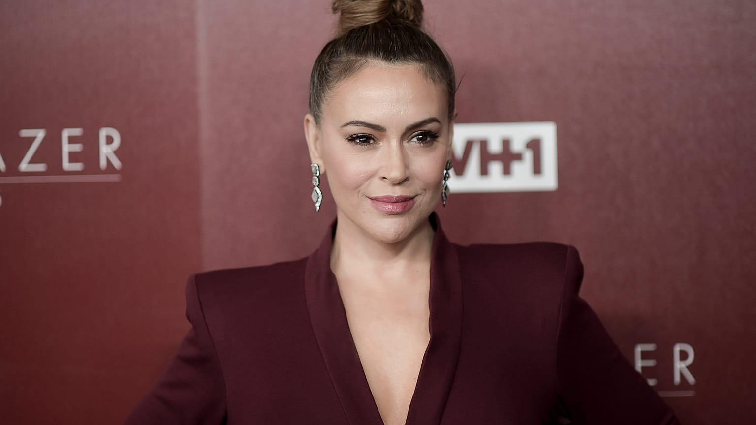 أليسا ميلانو، ممثلة الدراما الأمريكية المشهورة 