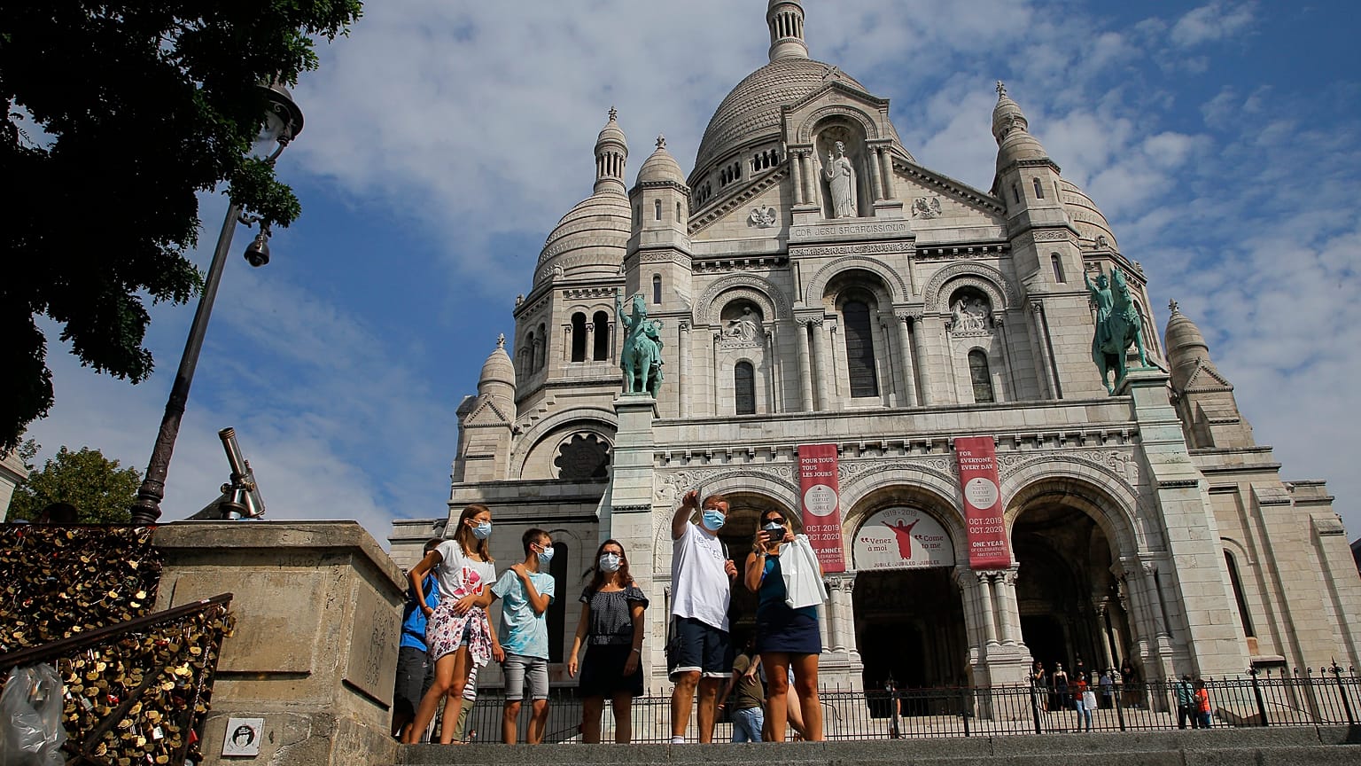 Paris Virus Outbreak