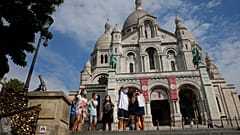 Paris Virus Outbreak