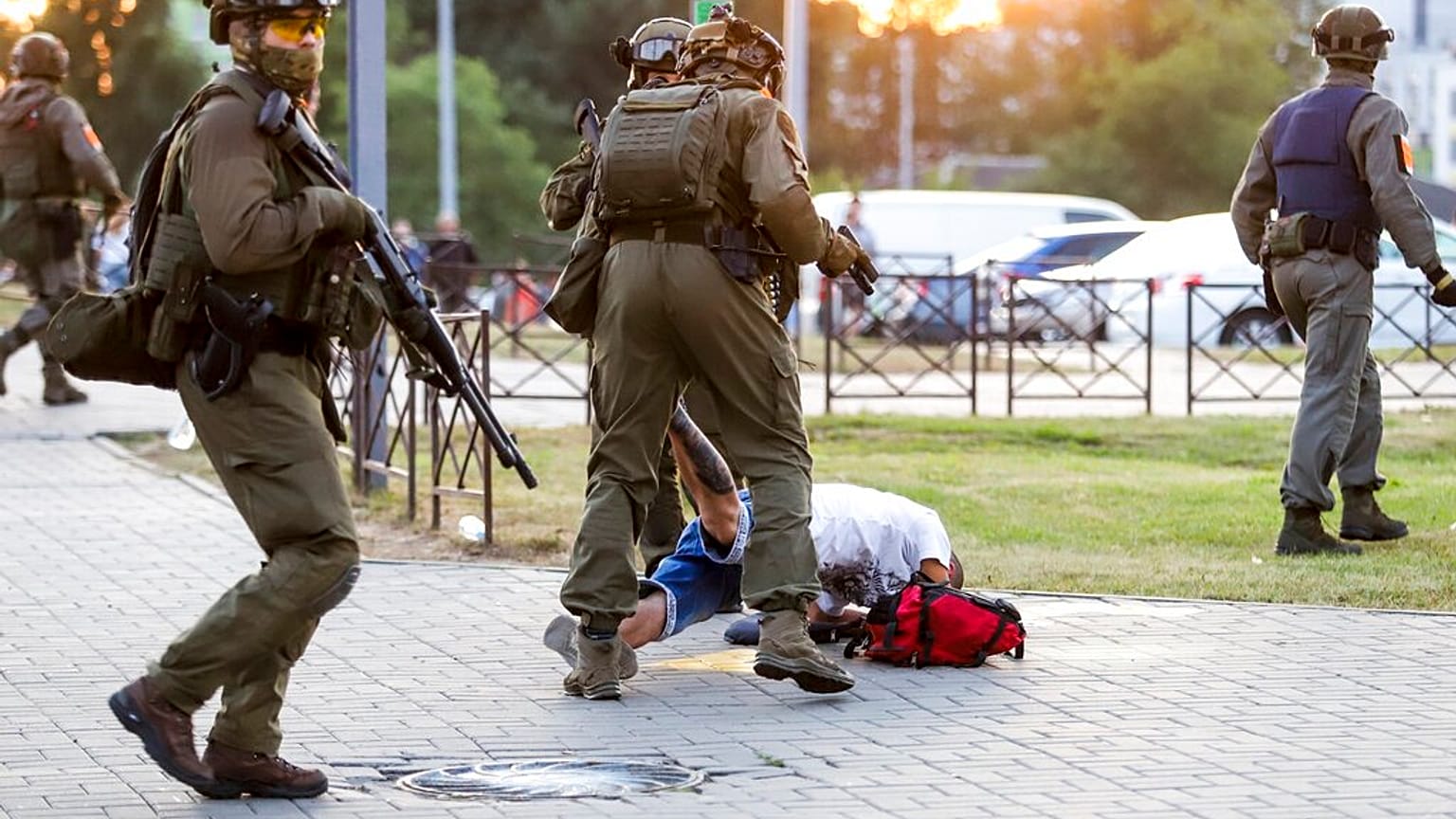 Belarus'taki seçim protestoları devam ediyor.