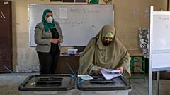 مشاركة ضعيفة شهدتها انتخابات مجلس الشيوخ في مصر 