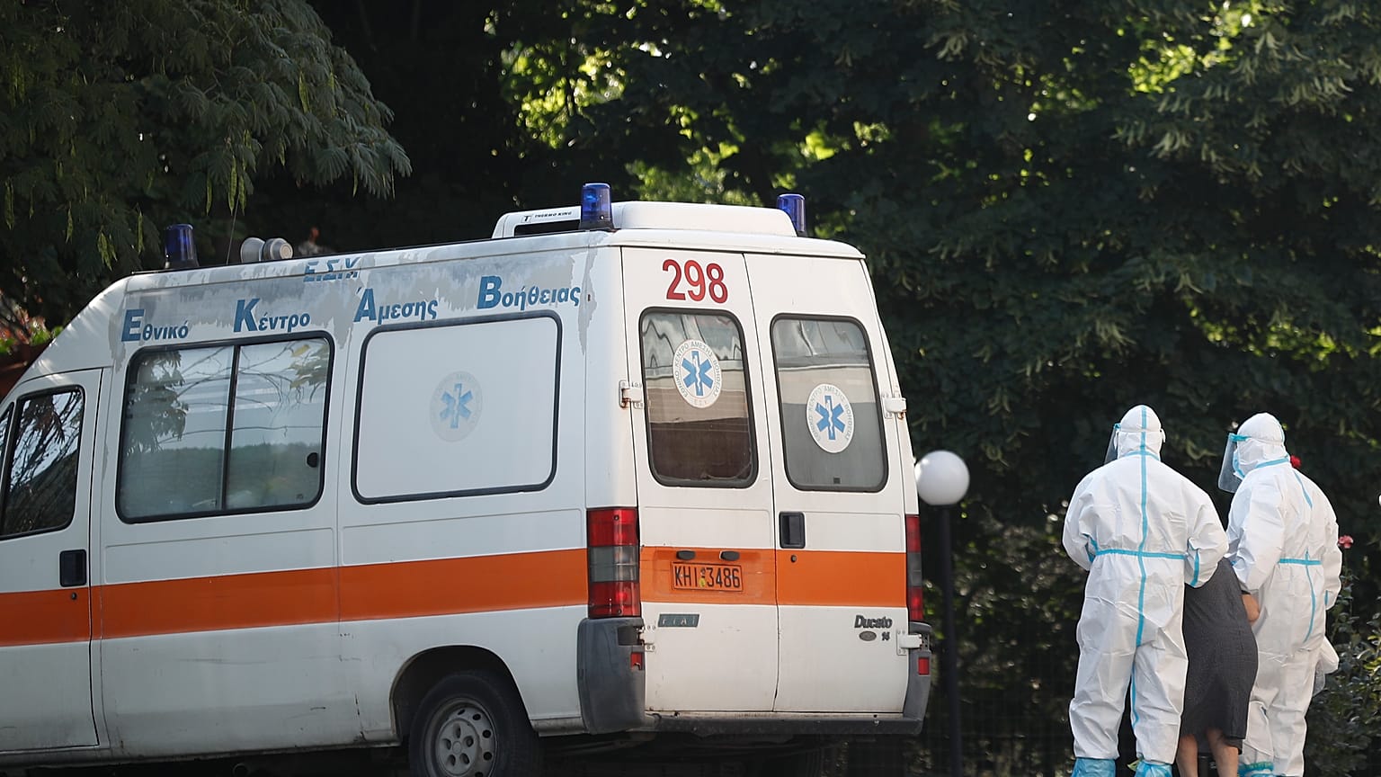 ΘΕΣΣΑΛΟΝΙΚΗ ΚΡΟΥΣΜΑΤΑ COVID-19 ΣΕ ΟΙΚΟ ΕΥΓΗΡΙΑΣ