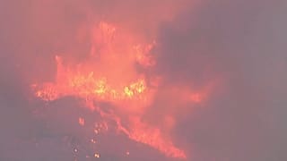 Fogos começaram na tarde de quarta-feira