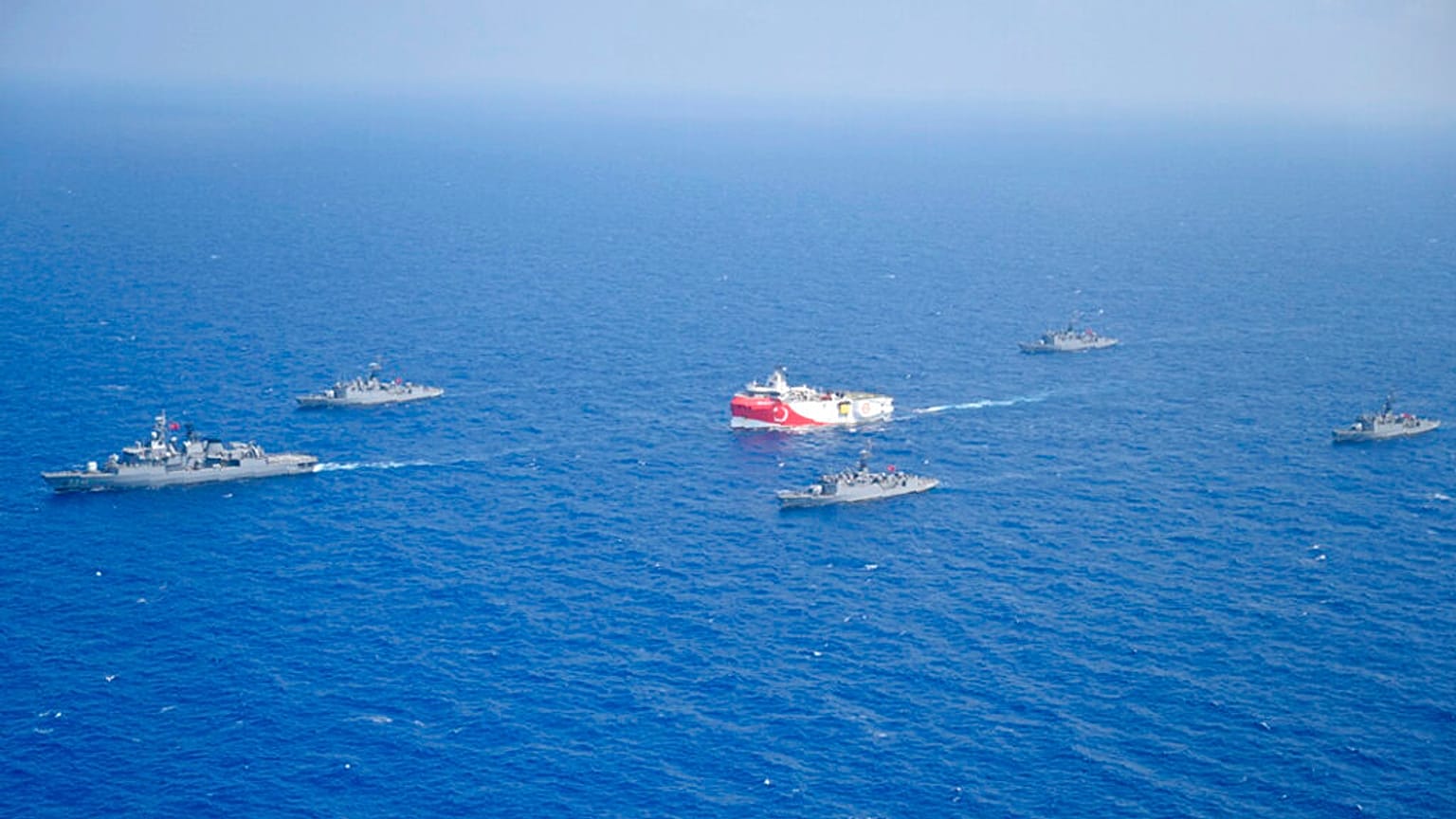 Tensions en Méditerranée orientale : Paris apporte son soutien à Athènes