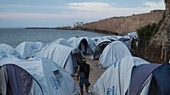 Yunanistan'ın Sakız Adası'ndaki sığnımacı kampında ilk Covid-19 vakası görüldü