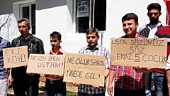Mersin'de evlenemeyen erkeklerin eylemi - 2016  