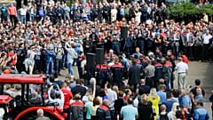 Ασφυκτική η πίεση από τις απεργίες εργατών στη Λευκορωσία