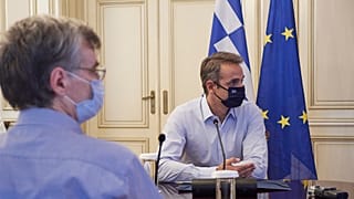 ΜΗΤΣΟΤΑΚΗΣ Κ ΤΑΚΤΙΚΗ ΣΥΣΚΕΨΗ ΓΙΑ ΚΟΡΟΝΟΪΟ