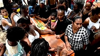 Funeral por los adolescentes asesinados en Cali