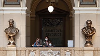 FILE: visitors wearing face masks at the National Museum in Prague, Czech Republic, May 28, 2020.