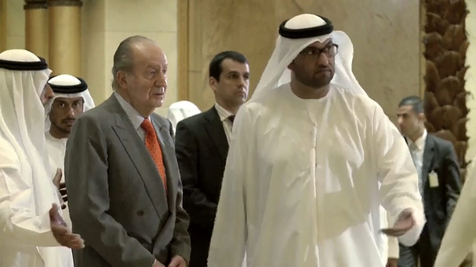 Juan Carlos I con el príncipe heredero de Abu Dabi, Mohammed bin Zayed Al-Nahyan