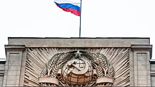 Espionage equipment was found in a Russian service car in The Hague.