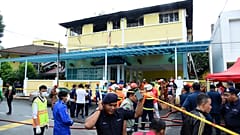Malezya'nın başkenti Kuala Lumpur'da bir dini okulun yurdunda 2017'de yangın çıkmış 21 öğrenci ve iki öğretmen hayatını kaybetmişti