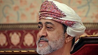 سلطان عمان هيثم بن طارق