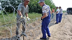 Symbolfoto (Archiv: Zaunbau an der serbisch-ungarischen Grenze)