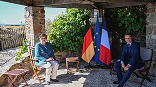 Меркель и Макрон объединяют Европу