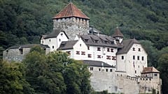 El Castillo de Vaduz, la casa de la familia real de Liechtenstein en Vaduz, Liechtenstein.