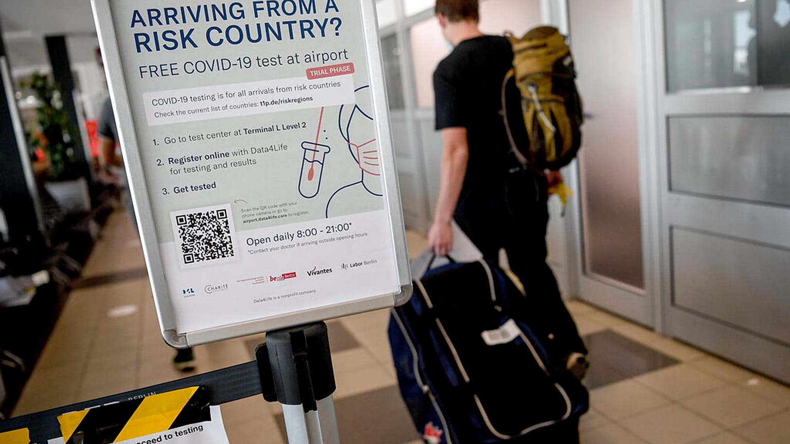 Am Flughafen Schönefeld in Berlin
