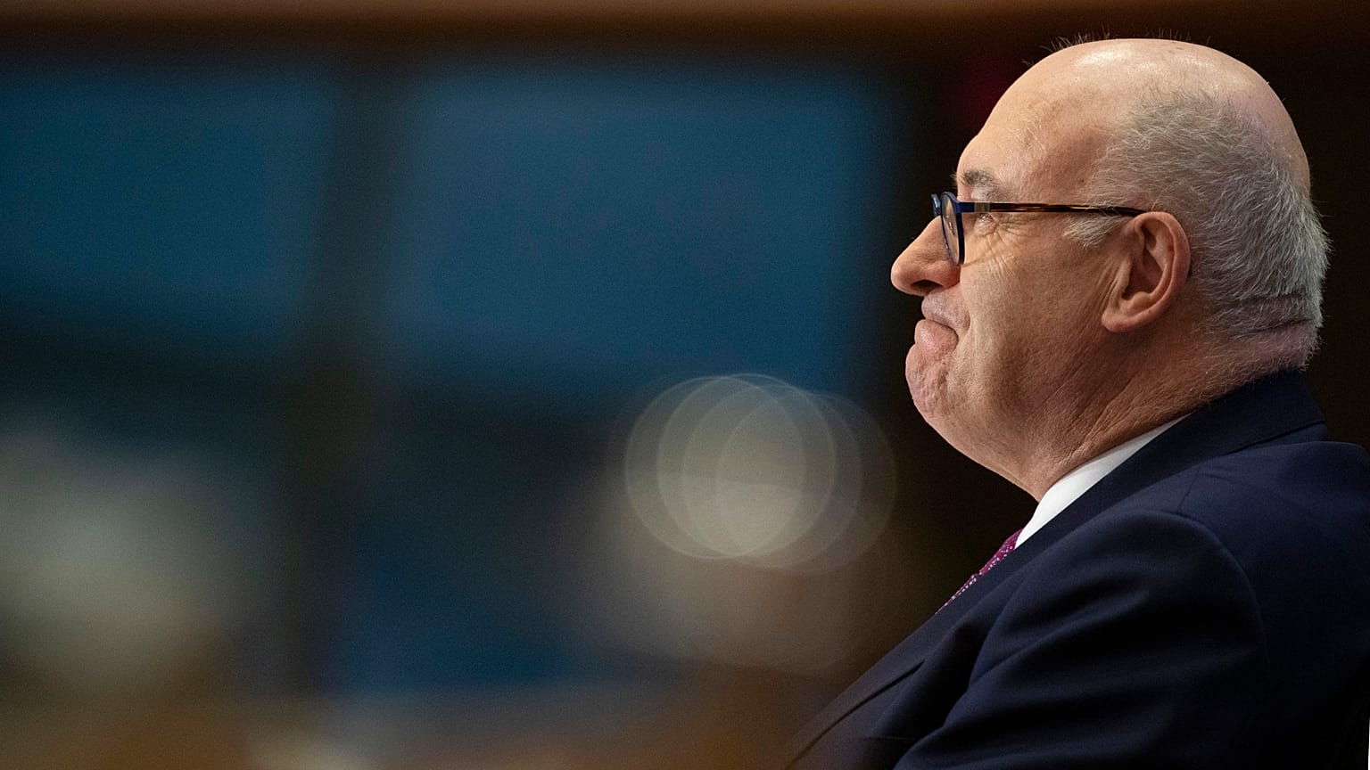 EU Trade Commissioner Phil Hogan has faced calls to resign after he attended a golf event that breached COVID-19 rules in Ireland. 