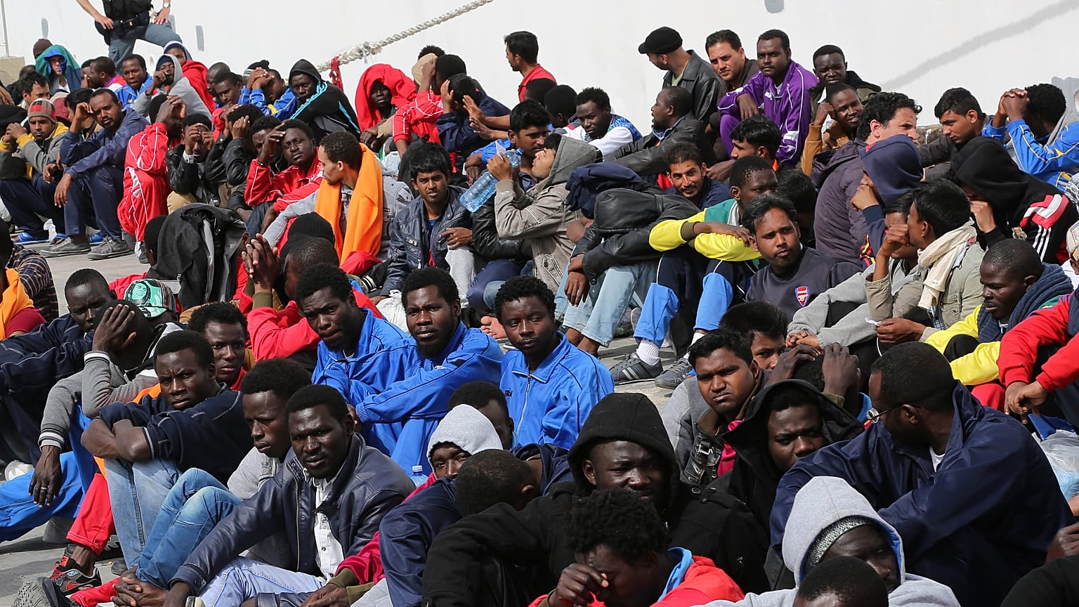 Sicília quer expulsar migrantes