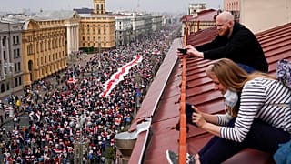 Százötvenezren tüntettek Minszkben