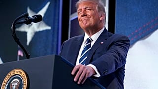 US President Donald Trump is set to announce an emergency authorisation to use a coronavirus treatment involving blood plasma.