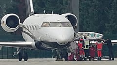 A stretcher is taken from special aircraft with the Kremlin critic Alexei Navalny on board at Tegel Airport in Berlin.