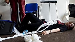 I manifestanti bielorussi imparano le basi del pronto soccorso