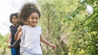 Children with greater access to green spaces were found to have higher IQs in new research.