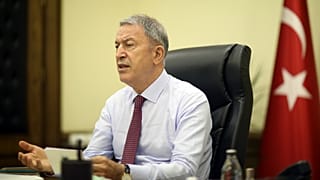Milli Savunma Bakanı Hulusi Akar