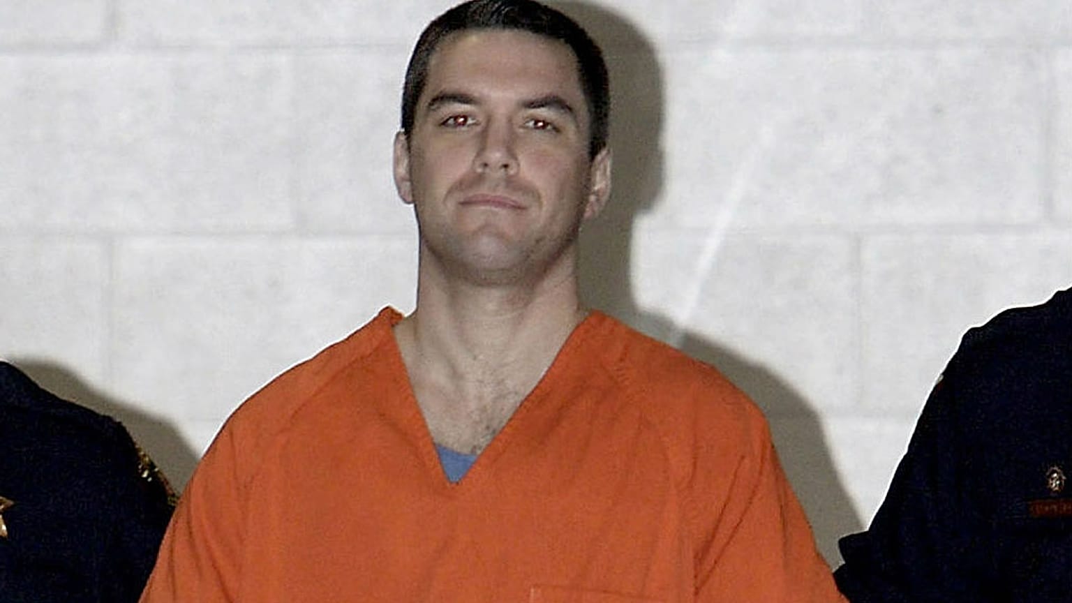 ABD'e 2002 yılında 8 aylık hamile eşi Laci Peterson'ı başını keserek öldüren Scott Peterson 