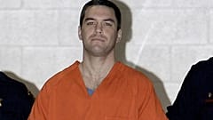 ABD'e 2002 yılında 8 aylık hamile eşi Laci Peterson'ı başını keserek öldüren Scott Peterson 