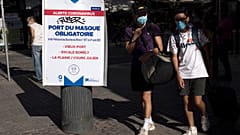 Maskenpflicht in einem Teil von Marseille, Frankreich
