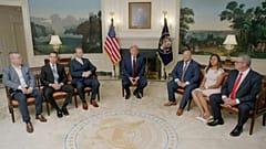 ABD Başkanı Trump ve yurt dışında tutuklu bulunan Amerikalı vatandaşlar