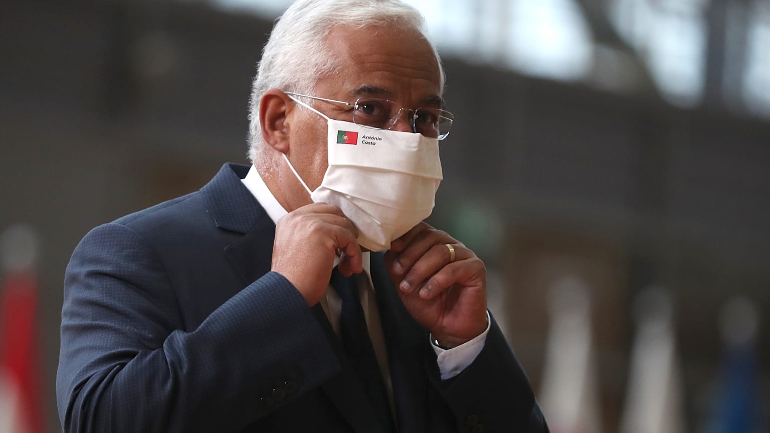 The Portuguese President said he hoped misunderstandings had been "cleared up" after earlier describing doctors as "cowards"