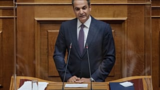 Ο Κυριάκος Μητσοτάκης στο βήμα της Βουλής