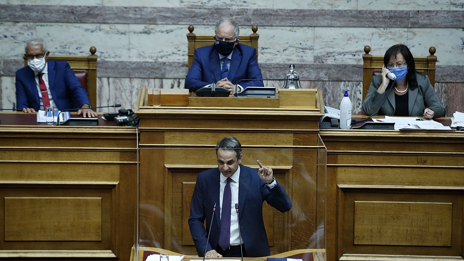 Yunanistan Başbakanı Kiryakos Miçotakis, parlamentoda konuştu