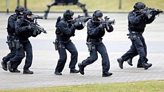 Eğitim yapan Alman polisi (arşiv) 