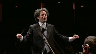 Gustavo Dudamel vezényli Sztravinszkij Tűzmadarát Salzburgban