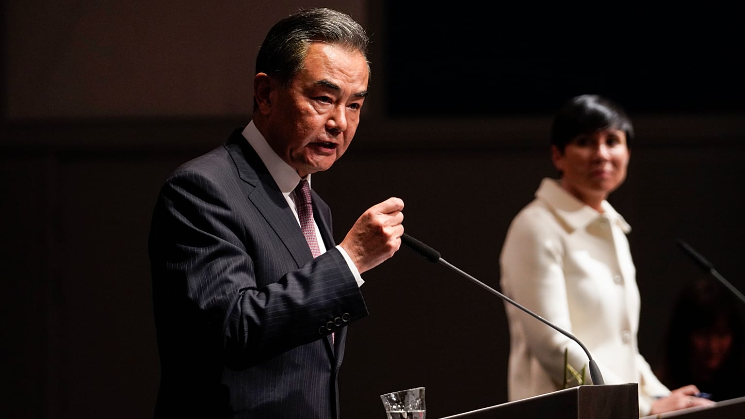 Wang Yi in Norwegen