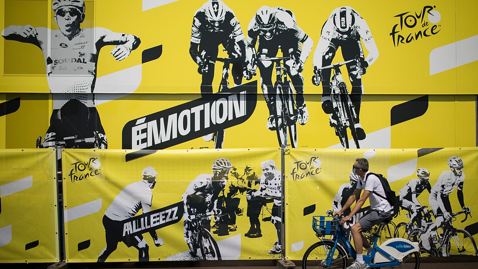 Cartel del Tour de Francia en Niza