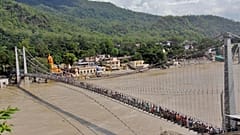 Bİr Fransız kadın, Hindistan'da kutsal kabul edilen Laxman Jhula köprüsünde çıplak video çektiği için 3 yıl hapis cezası ile yargılanacak.