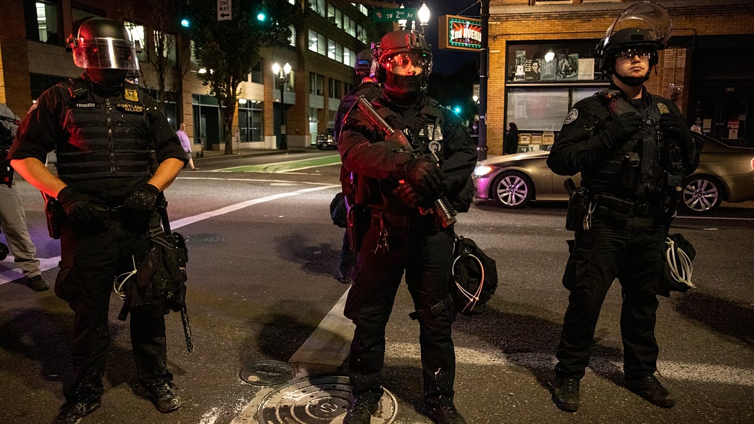  Portland kentinde gerginlik tırmanıyor
