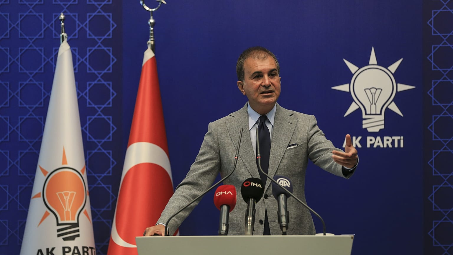 AK Parti Sözcüsü Ömer Çelik