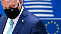 رئيس الةوراء المجري فيكتور أوربان يحضر قمة الاتحاد الأوروبي في بروكسل. 2020/07/18