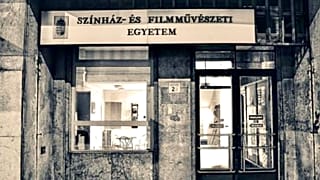Az SZFE Vas utcai bejárata