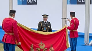 Флаг Черногории в штаб-квартире НАТО в Брюсселе