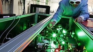 Una volta finito, il laser potrebbe essere il più grande del mondo