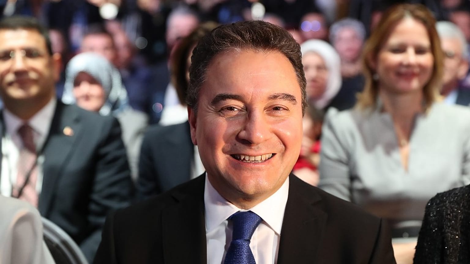 DEVA Genel Başkanı Ali Babacan